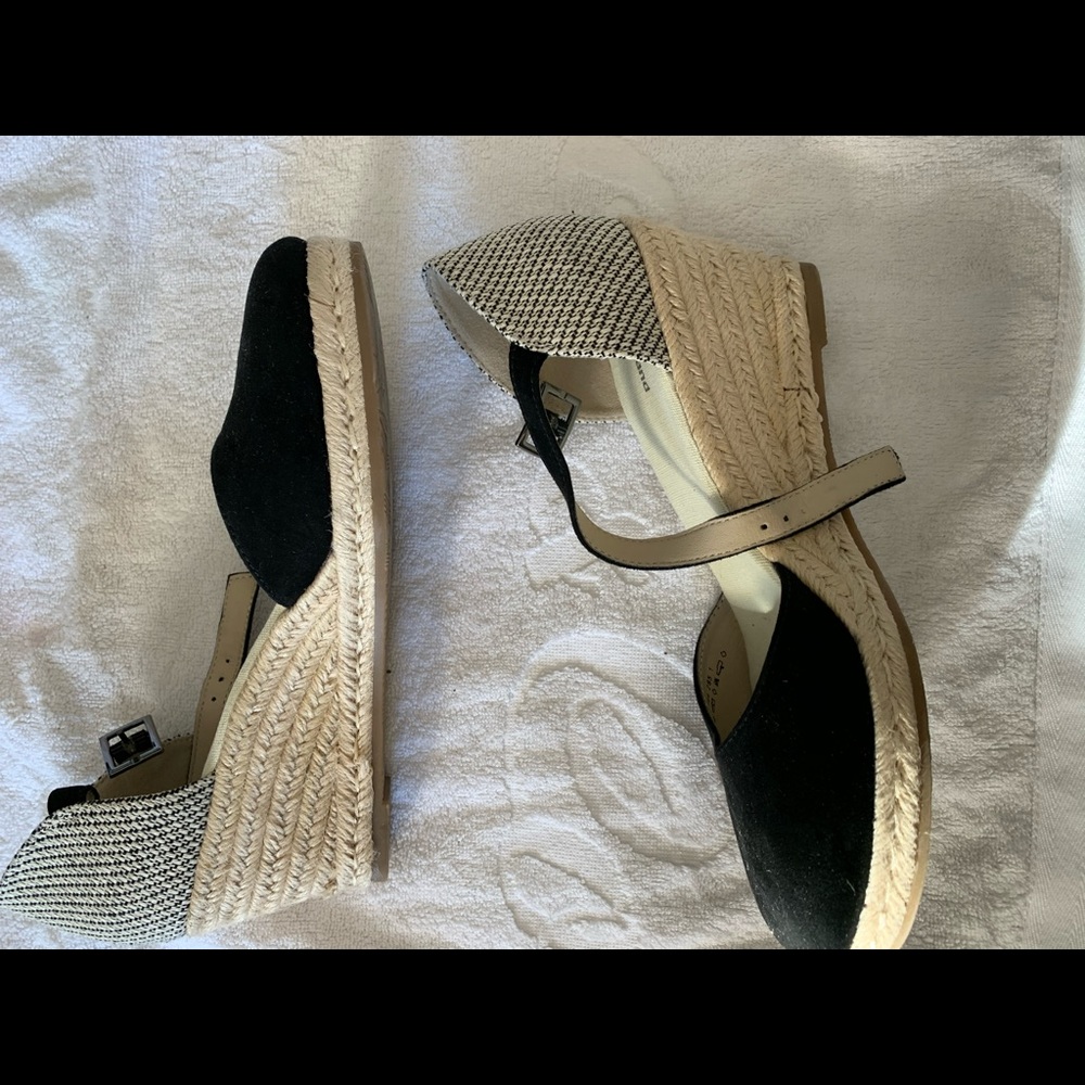 Wedges - Picture 6 of 6